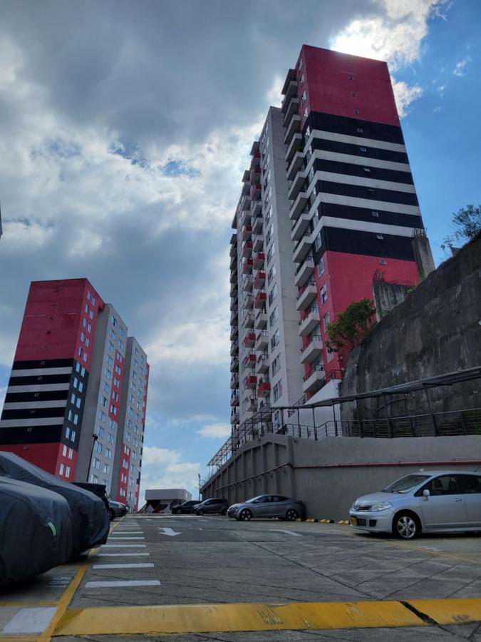 Norte Armenia: Convenient Near Salento Armenia (Quindio)